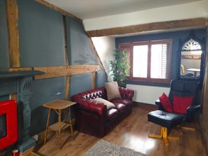 Living Area- click for photo gallery